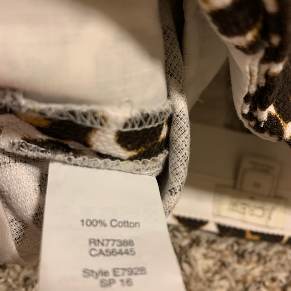 Women’s J. Crew animal print shorts size 00 - Picture 6 of 6
